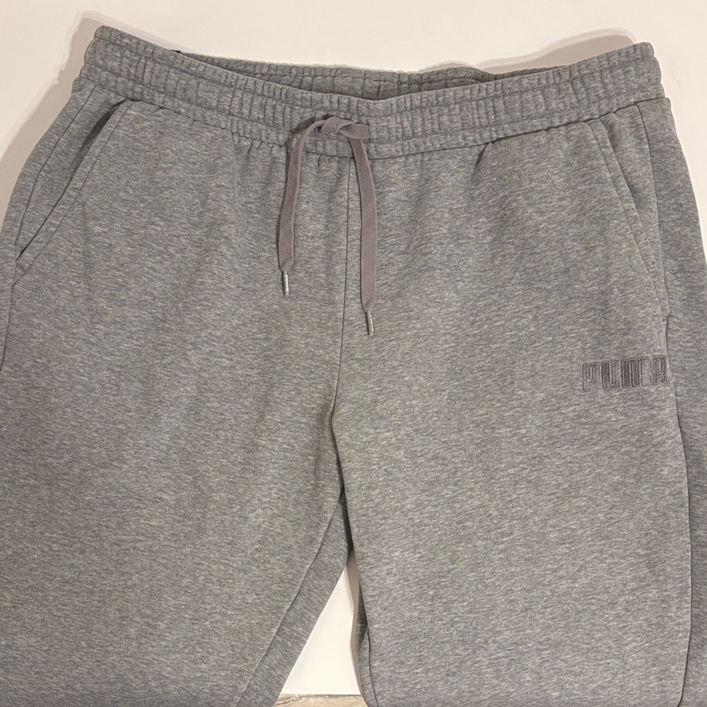 PUMA Men's Heather Gray Joggers - XL